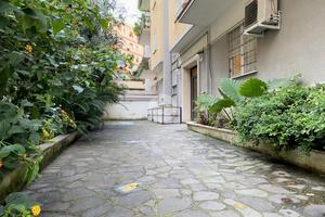 3 LOCALI A ROMA