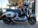 piaggio-vespa-300-gts-hpe-super-sport