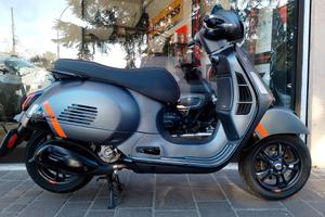 Piaggio Vespa 300 GTS hpe Super Sport