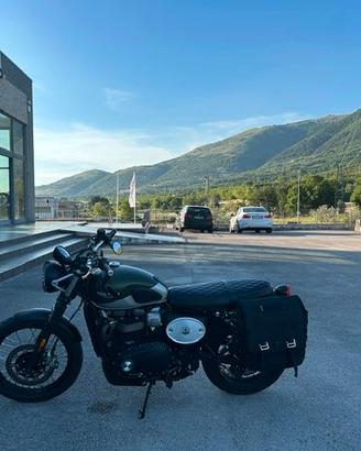 TRIUMPH SCRAMBLER 900