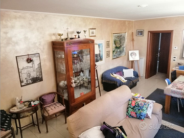 Porzione villetta in quadrifamiliare su due livell