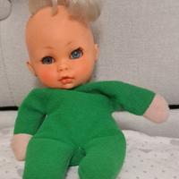 Bambola bambolina vintage Migliorati 15 cm verde 