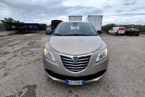 Lancia Ypsilon 0.9 TwinAir 85 CV 5 porte Metano Ec