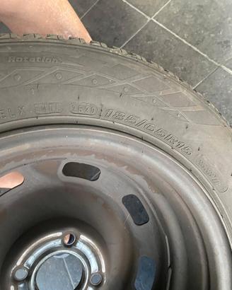 Cerchi e gomme invernali 