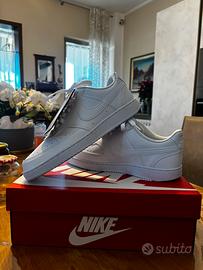 Scarpe nike taglia 42