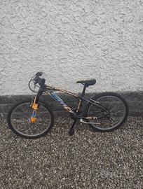 Mountain bike speedcross mud