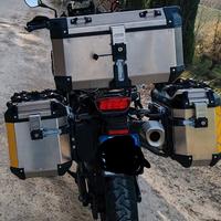 Tris valigie Givi trekker outback