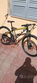 bicicletta MTB