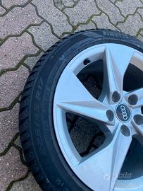 4 cerchi nuovi audi a 3 con gomme neve 225-45R17