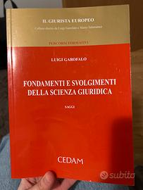 Libro università giurisprudenza primo anno