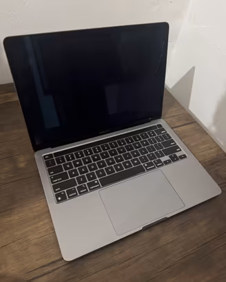 MacBook Pro 13” M2 A2338 Schermo rotto + blocco