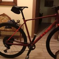 come nuova,per gente  che in bici nn scherza