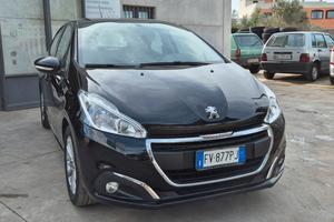 Peugeot 208 1200 benzina 