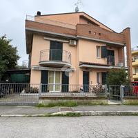 VILLA A SCHIERA A CESENATICO