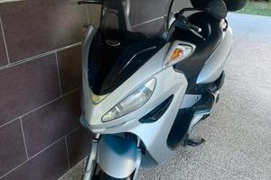 Malaguti Madison RS250