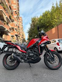 Moto Morini X-Cape 650 2022 - motore da riparare