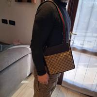 Gucci GG Supreme Crossbody Unisex - pari al nuovo