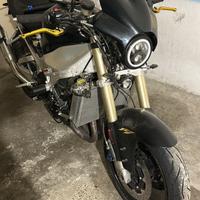 Yamaha YZF R1