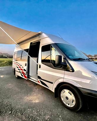 FORD TRANSIT 2.2 CAMPER VAN