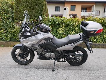 2007 Suzuki vstrom 650 , pronta per partire.