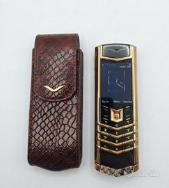 Vertu Signature S oro firmato pelle pitone