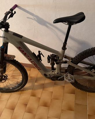 Santa cruz vala