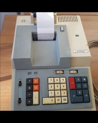 Calcolatrice elettrica 220 v. Lagomarsino. Totalia