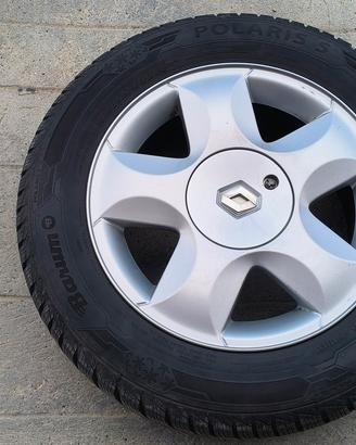 4 CERCHI IN LEGA 15'' + 4 GOMME INVERNALI 