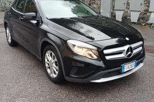 mercedes GLA 180 D automatico Premium