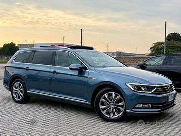 Volkswagen Passat Variant 2.0 tdi Highline Ex...
