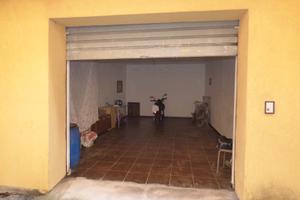 Ampio magazzino pressi via Dante B/4