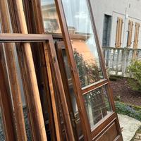 Serramenti in legno usati