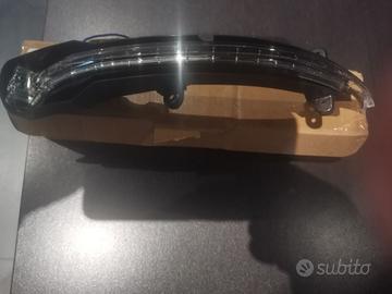 Indicatore direzione destro Audi Q5 8R
