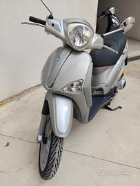 Piaggio Liberty 125