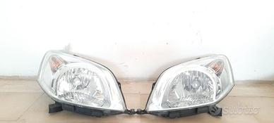 COPPIA FARI ANTERIORI FIAT Qubo 1Â° Serie (08>15)