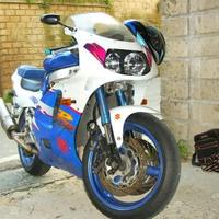 Suzuki GSX R 750 - 1995