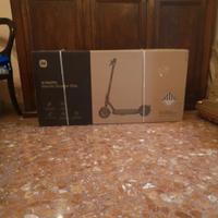 Monopattino Xiaomi electric scooter elite black