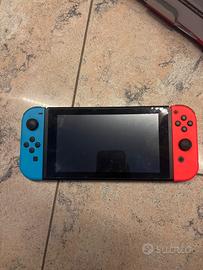 nintendo switch + custodia