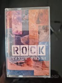 Musicassetta originale nuova Vasco Rossi Rock