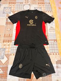 Traing AC Milan Puma Taglia XL Originale