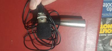 Microfono Lavalier a condensatore marca RCF modell
