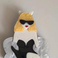 Spilla donna Lady Glamour pin-up retrò
