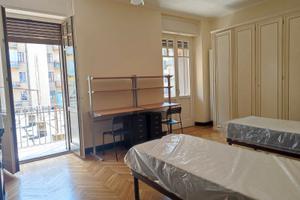 Posto letto in camera doppia, Crocetta