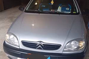 Citroen Saxo 1.1i cat Clim anno 2001 