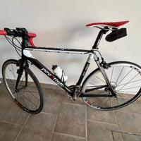 Bici Strada Carbonio guarnitura Shimano 105