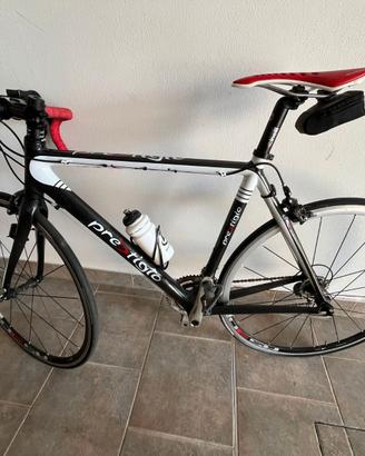 Bici Strada Carbonio guarnitura Shimano 105