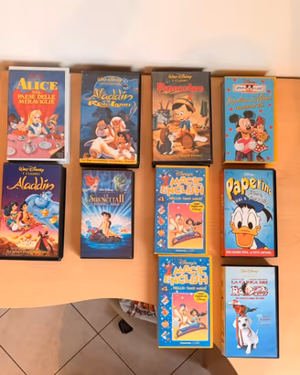 Lotto 10 VHS Disney Originali e Testate