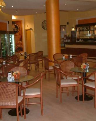 Arredamento pasticceria 