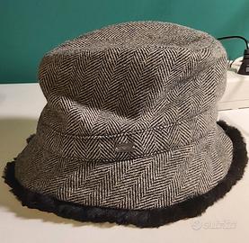 Cappello Armani nuovo