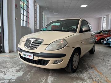 Lancia Ypsilon 1.2 16V Argento